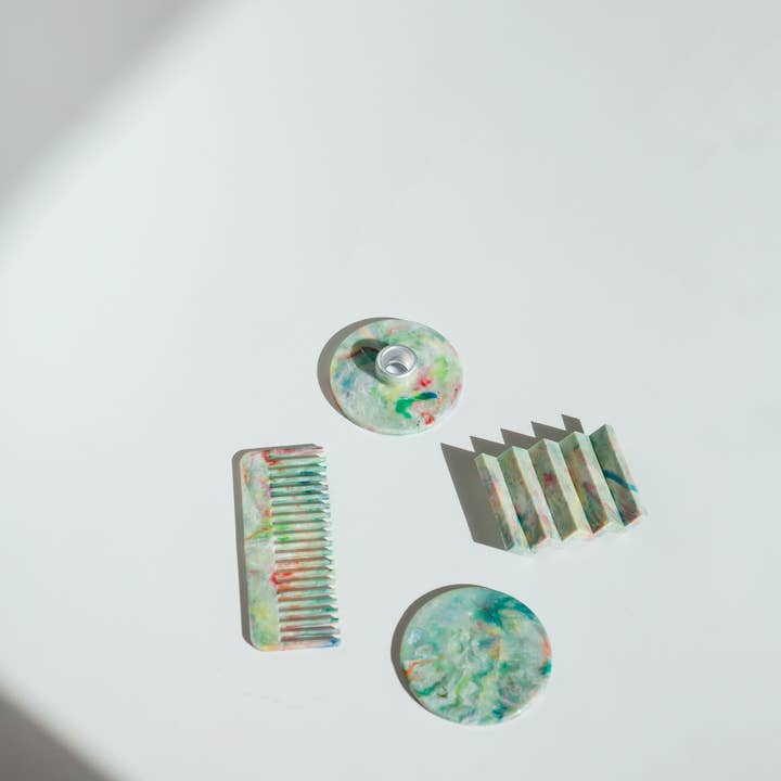 Recycled Plastic Comb - Ye-O