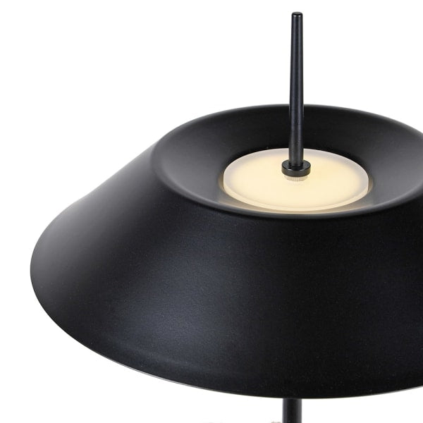 Black Iron Table Lamp