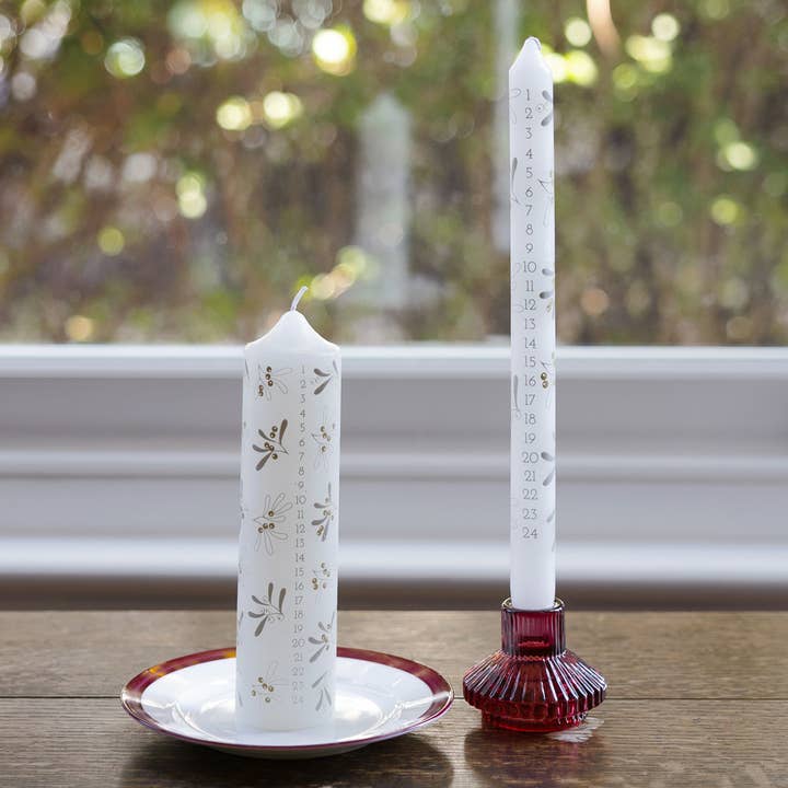 Mistletoe Christmas Advent Pillar Candle