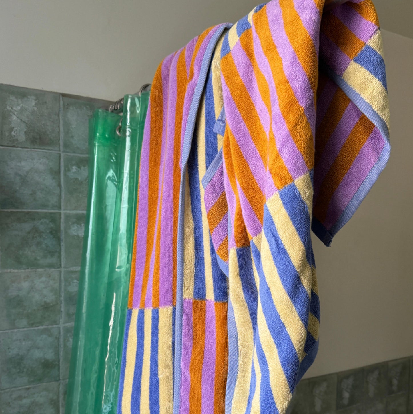 Bath Towel - Hotel Stripe